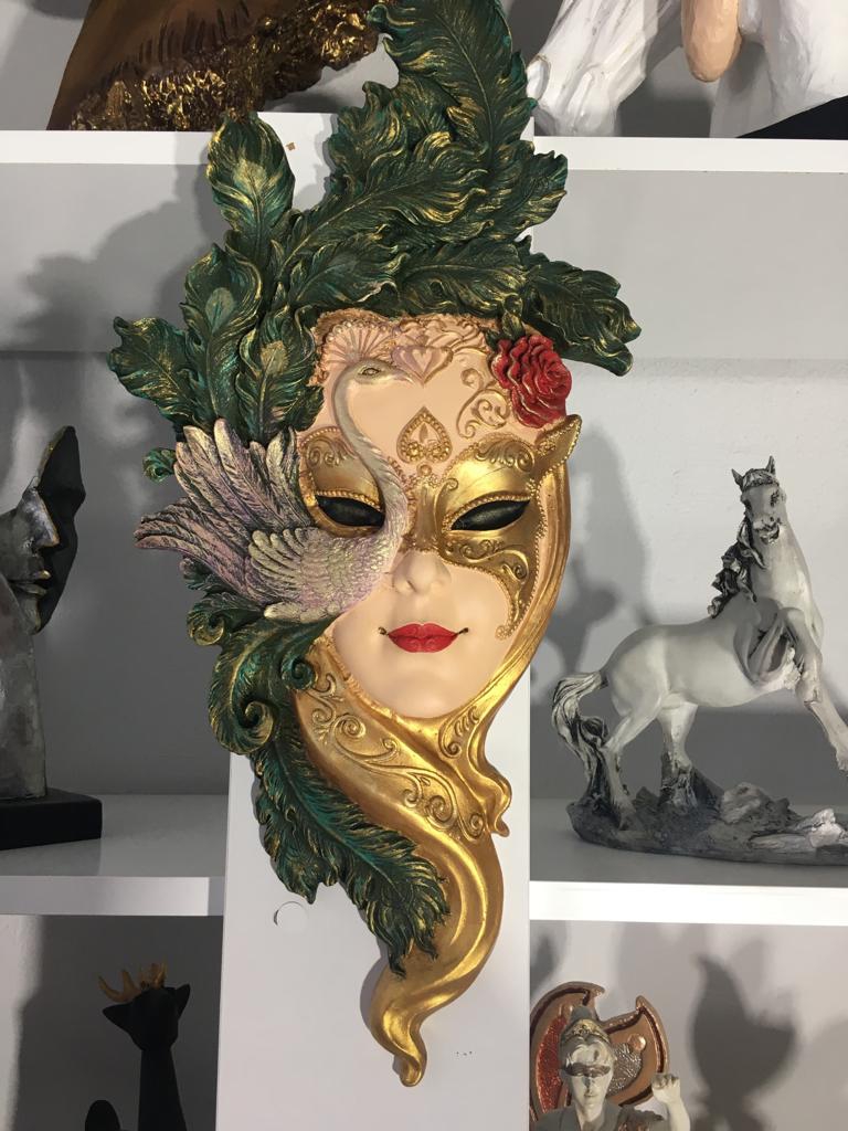 Dekoratif Tavuskuş Görselli Maske Pano (Tasarım Üründür)